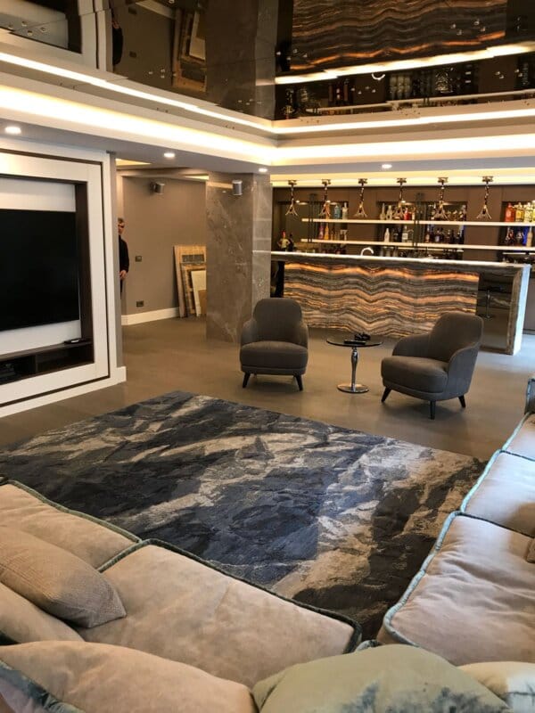 Delibaşlar Halı, halı aydınlatma, showroom aydınlatma, spot
